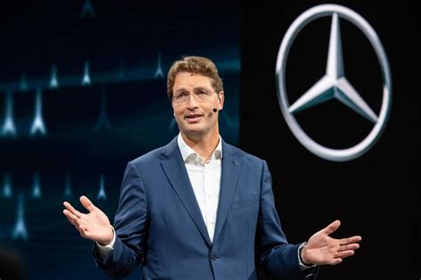 5 Ways Mercedes-Benz Supports Business Owners