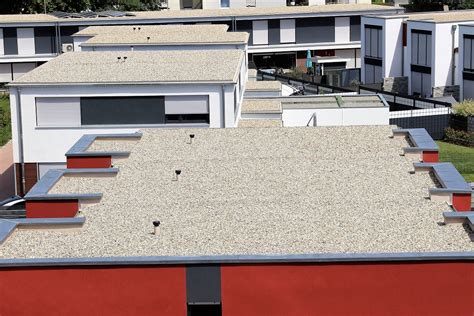 5 Ways Rocks On Roof Can Cause Damage