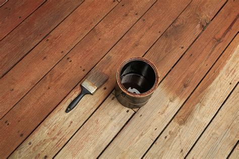 5 Ways To Apply Deck Stain Like A Pro