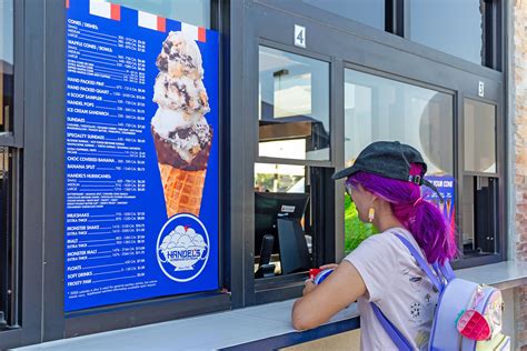 5 Ways To Get Hired At Handels Ice Cream