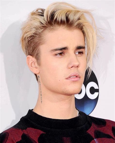 7 Iconic Justin Bieber Hair Dos