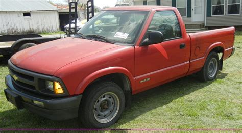 7 Things To Know About 1996 Chevy S10 Pickup