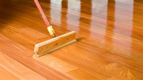 7 Tips For Using A Poly Floor Applicator