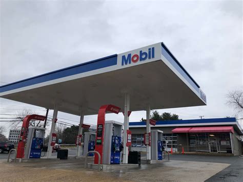 7 Ways To Get Hired At Mobil Gas Station