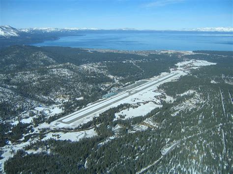 Airports Near Lake Tahoe: Guide To Tahoe Area Airports