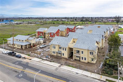 Apply To Los Arroyos Apartments In Farmersville Ca Today