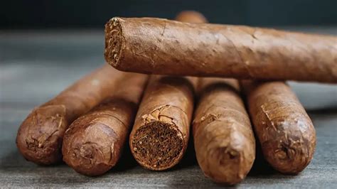 Black And Mild Cigars: A Guide To Flavors