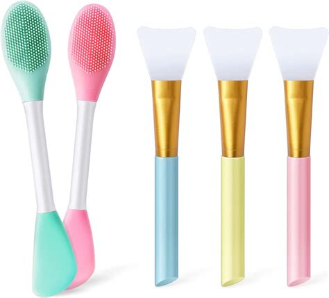 Face Mask Applicator Brush For Flawless Skin Application