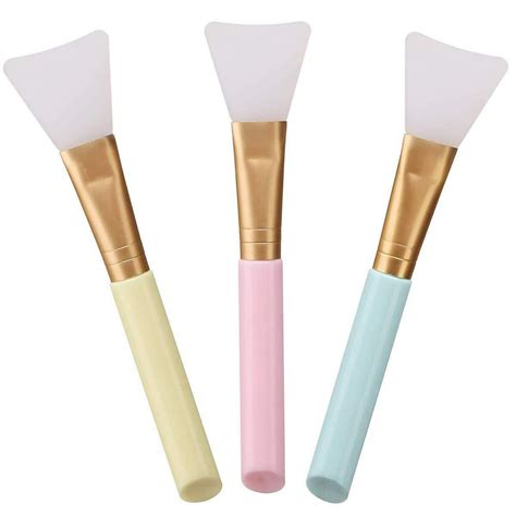 Face Mask Applicator Brush: A Game-Changing Beauty Tool