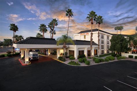 Hotel Bridgeway Near Tucson International Airport