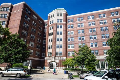 Loyola University Chicago Housing Application Guide