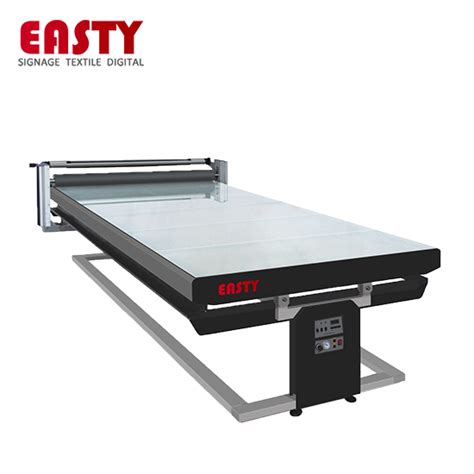 Maximize Efficiency With A Flatbed Applicator Table